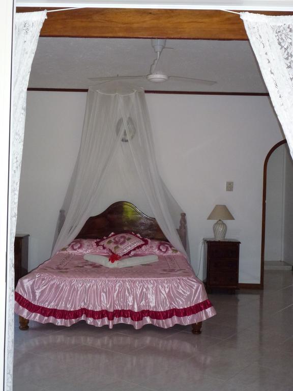 Chez Muriel Anse Volbert Village Quarto foto
